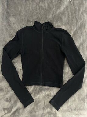Aritzia TNA Butter Limit Zip-Up